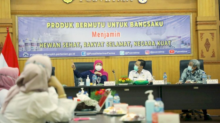 Gubernur Khofifah 