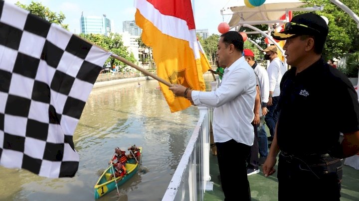 Wali Kota Eri membuka Kejuaraan Lomba Dayung  Perahu Sampan Sprint dan Slalom/ist