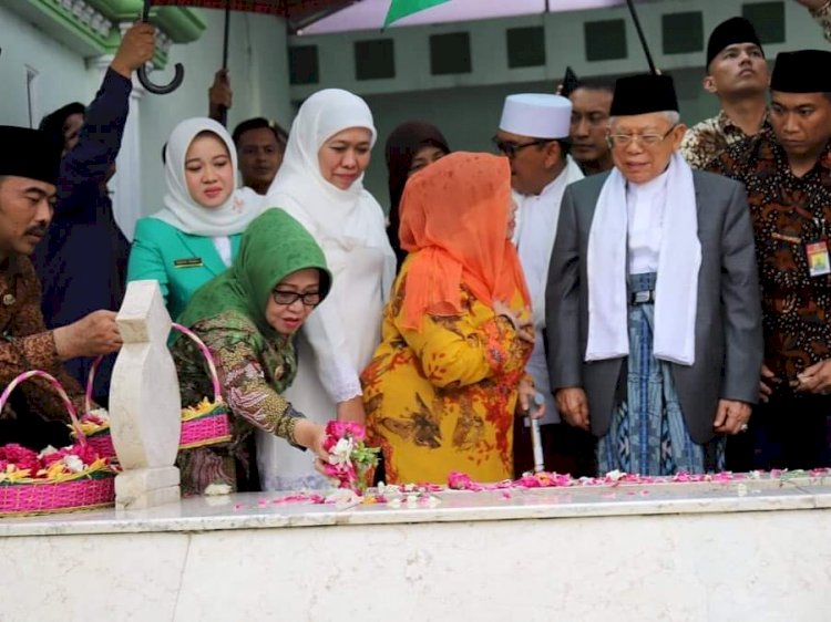 Wakil Presiden KH Ma'ruf Amin saat ziarah di makam KH Wahab Chasbullah/net