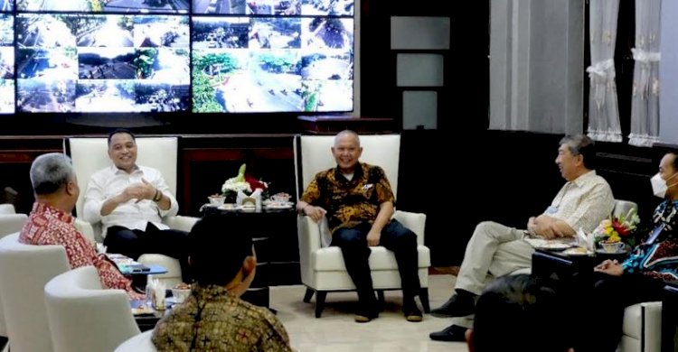 Wali Kota Eri bertemu dengan Kementerian PUPR RI/ist