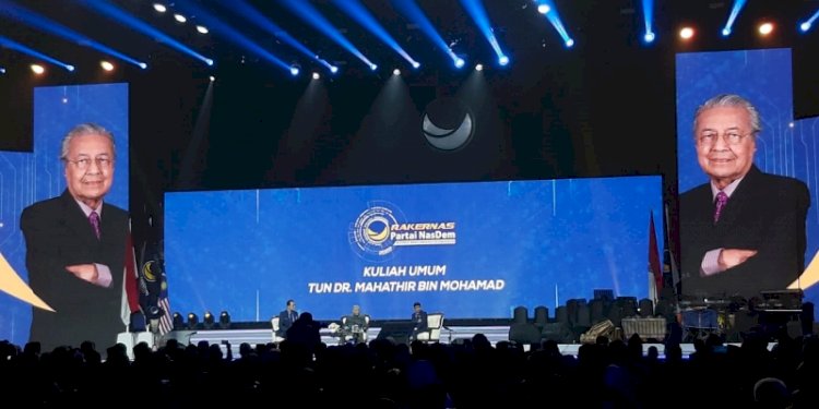 Mantan Perdana Menteri Malaysia Tun Mahathir Mohamad memberikan kuliah umum dalam rangkaian Rapat Kerja Nasional (Rakernas) Partai Nasdem di Jakarta Convention Center, Senayan, Jakarta/RMOL