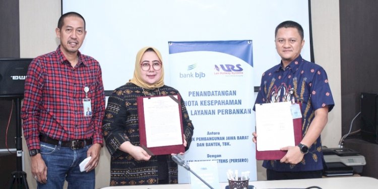 Penandatanganan Memorandum of Understanding (MoU) bank bjb dengan PT Len Railway Systems/Net