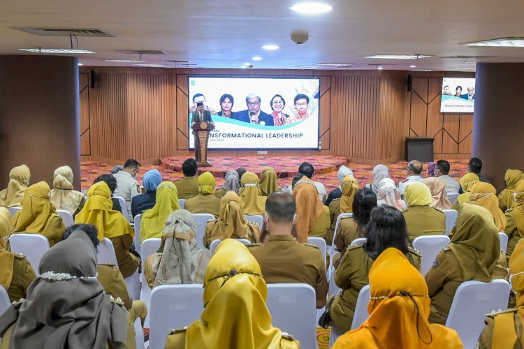 Pelatihan Transformational Leadership para pejabat struktural Pemkot Surabaya di gedung Pascasarjana Unair/ist