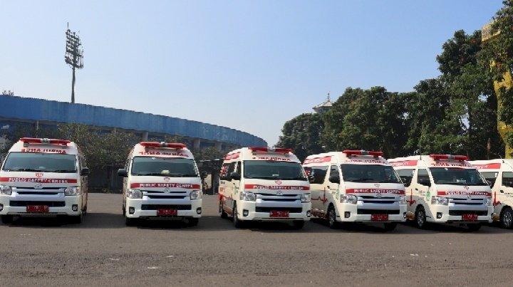 Sejumlah Armada Ambulance yang disiapkan Tanggap Darurat Medis/RMOLJatim