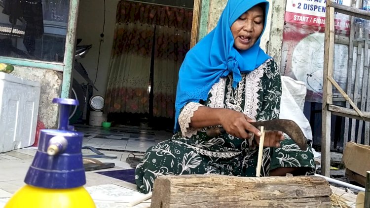 Pengrajin sate di Kelurahan Prebon Tuban/RMOLJatim