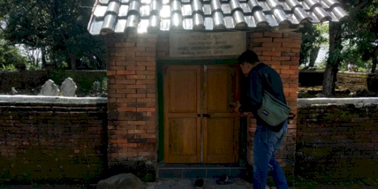 Makam Keramat Syekh Bayanilah Sampiran Kabupaten Cirebon/RMOLJabar