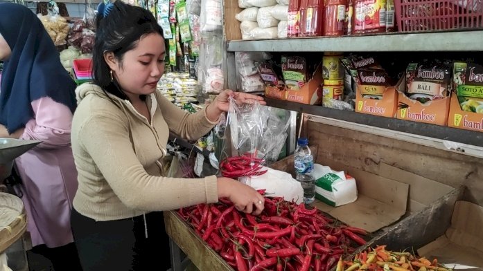 Penjual cabai di Pasar Setono Betek, Kota Kediri