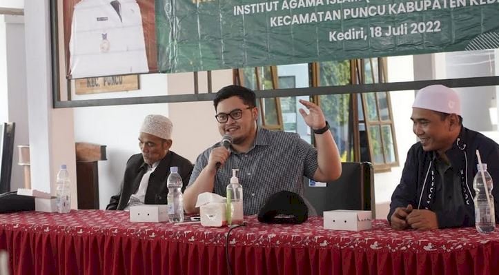 Bupati Kediri Hanindhito Himawan Pramana saat terima mahasiswa KKN/Ist