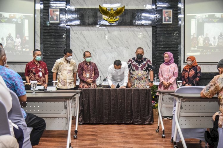 Penandatanganan komitmen bersama Forum Satu Data Indonesia Tingkat Kota Surabaya/ist
