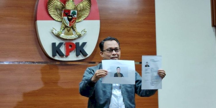 Plt. Jurubicara Bidang Penindakan KPK, Ali Fikri saat umumkan ciri-ciri Mardani H. Maming/RMOL