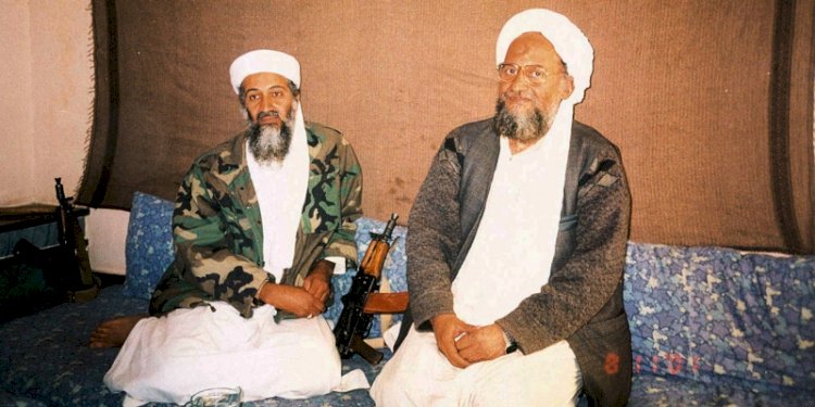 Osama bin Laden bersama Ayman al-Zawahiri/Net