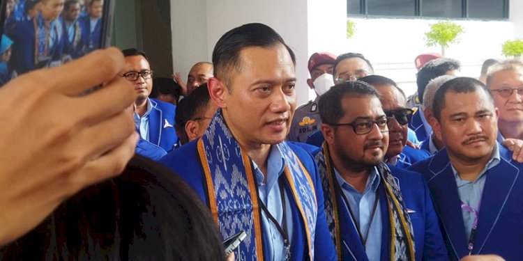 Ketua Umum Demokrat Agus Harimurti Yudhoyono saat mendaftarkan Demokrat sebagai calon peserta pemilu/RMOL