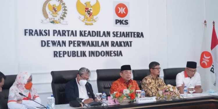 Fraksi PKS DPR RI mendorong pembentukan hak angket kereta cepat Jakarta-Bandung/Ist