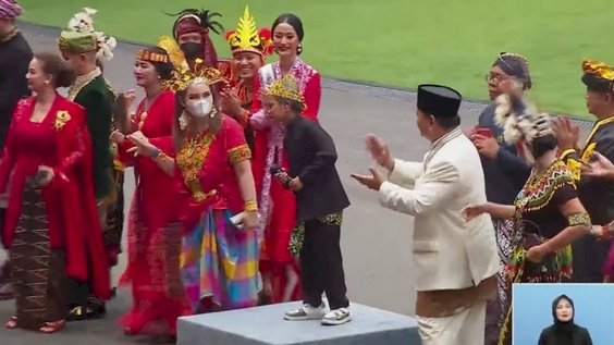 Farel Prayoga saat menyanyikan lagu "Ojo Dibandingke" dalam rangkaian peringatan Hari Kemerdekaan di Istana Negara/Repro