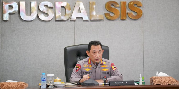 Kapolri Jenderal Listyo Sigit Prabowo saat memberikan arahan kepada seluruh jajaran dari Pusdalsis Mabes Polri/Ist