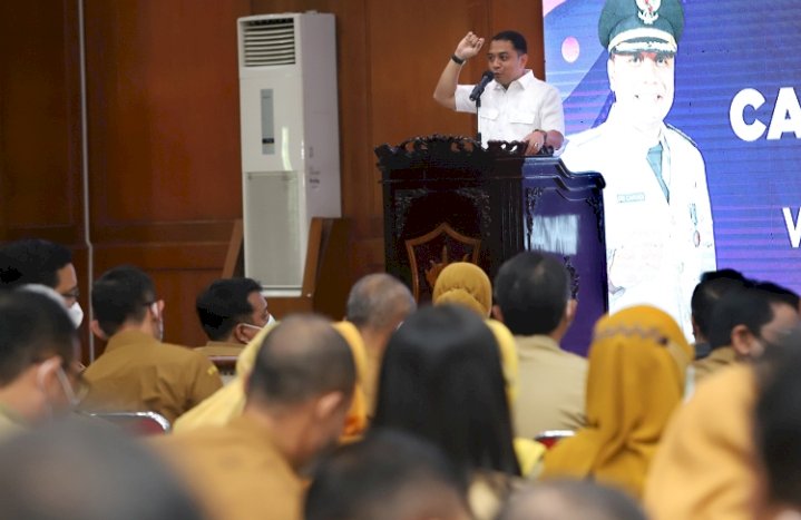 Wali Kota Eri beri pengarahan Camat dan Lurah/RMOLJatim