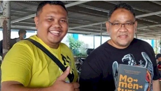 Pengamat politik Hendri Satrio dan Ketua Umum JMSI, Teguh Santosa/Ist