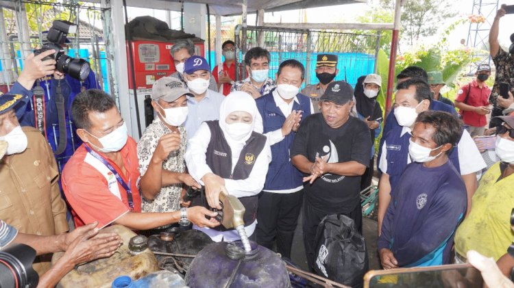 Gubernur Khofifah saat meninjau pasar Babat Lamongan/RMOLJatim