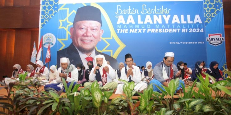 Doa dan zikir Majelis Dzikir Usman Sulaiman Al-Bantani untuk mendukung LaNyalla Mattalitti maju di Pilpres 2024/Net