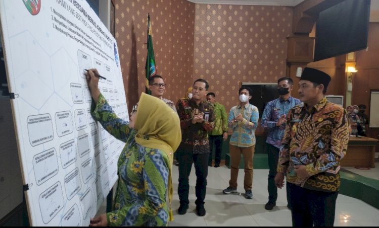 Bupati Hj Mundjidah Wahab komitmen masterplan Jombang Smart City/ist