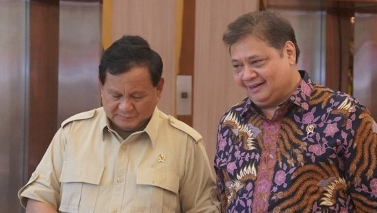 Ketua Umum Partai Golkar, Airlangga Hartarto bertemu dengan Ketua Umum Partai Gerindra, Prabowo Subianto di Kantor Kemenko Perekonomian belum lama ini/Ist