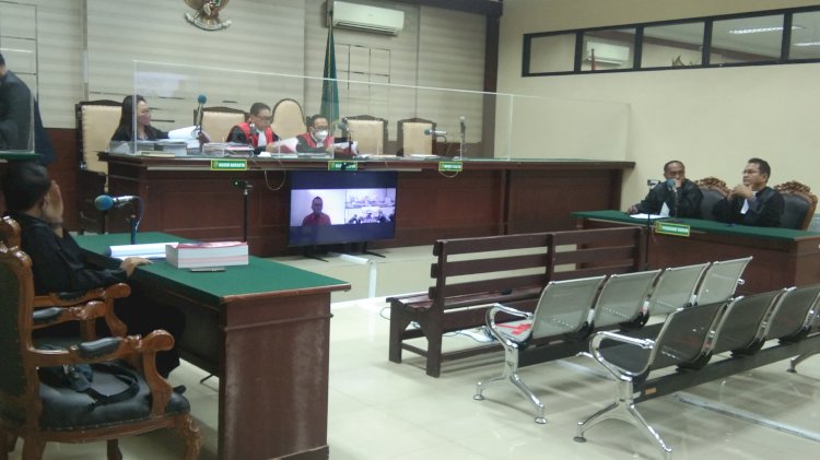 Sidang Dakwaan Kasus Korupsi Penjualan Barang Sitaan Satpol PP Surabaya/RMOLJatim