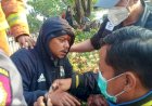 Ceburkan Diri ke Sungai, Maling Ponsel Dilempari Batu