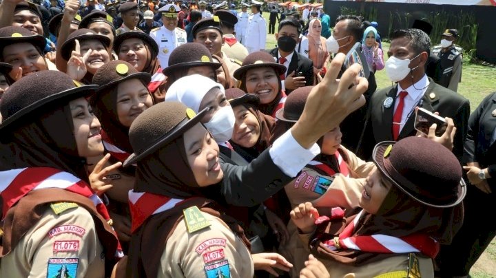 Gubernur Khofifah / ist
