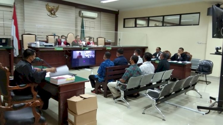 Suasana sidang kasus penjualan barang sitaan /RMOLJatim