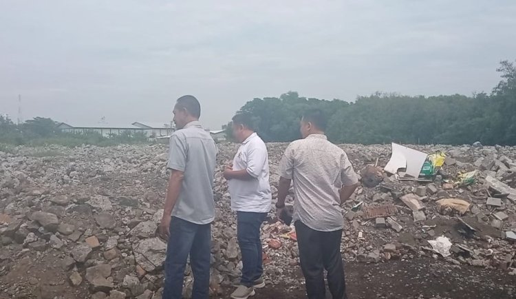 Komisi III DPRD Kota Probolinggo saat sidak lokasi pembuangan limbah/RMOLJatim