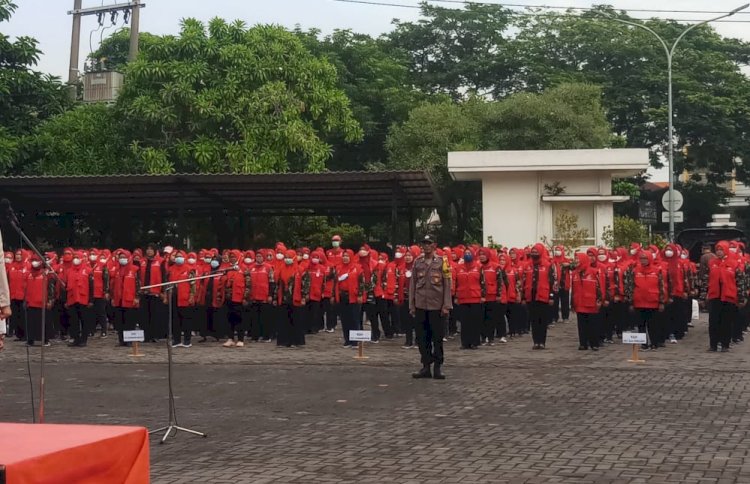 KSH dari enam kelurahan di wilayah Kecamatan Tandes saat upacara memperingati Hari Pahlawan/RMOLJatim