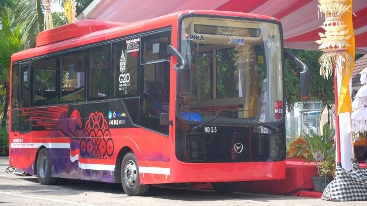 Keterangan foto: Bus Listrik Merah Putih produksi INKA/ist