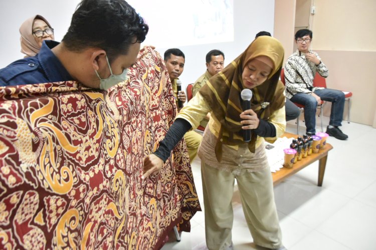 Enam motif batik khas Surabaya yang akan dipatenkan saat jumpa pers/RMOLJatim