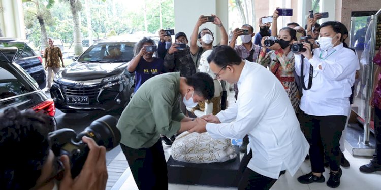 Anies Baswedan dan Gibran Rakabuming Raka/Ist