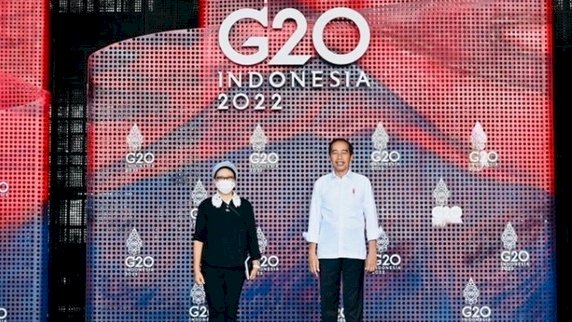 Presiden Republik Indonesia, Joko Widodo bersama Menteri Luar Negeri Retno Marsudi di KTT G20 Bali/Net