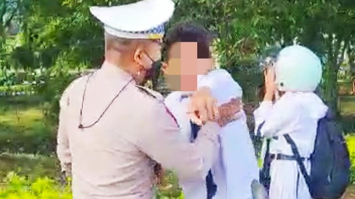 Tangkapan layar bocah SMP maki polisi 