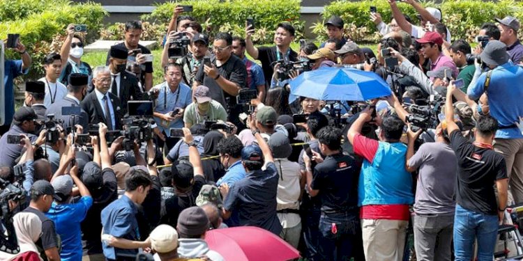 Yang Dipertuan Agong Al-Sultan Abdullah Ri'ayatuddin Al-Mustafa Billah menemui media di Istana Negara/ISt