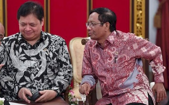 Ketua Umum Golkar Airlangga Hartarto dan Menko Polhukam Moh Mahfud MD/Ist