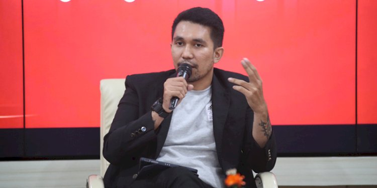 Praktisi Medsos, Communication Spesialist Institut STIAMI Geofakta Razali dalam diskusi bertajuk "Media Sosial Untuk Optimalisasi Tingkat Partisipasi Pemilih Millenial", di Kantor Komisi Pemilihan Umum (KPU) RI, Jalan Imam Bonjol, Menteng, Jakarta Pusat, Jumat (25/11)/Ist
