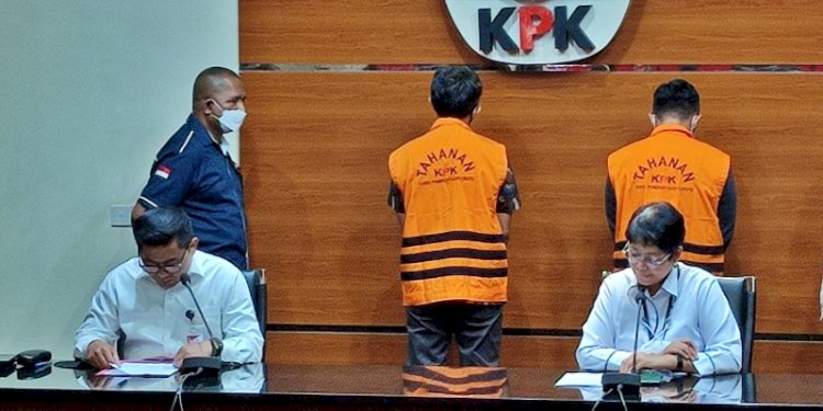 Dua dari tiga tersangka kasus dugaan suap pengurusan perkara di Mahkamah Agung (MA) resmi ditahan KPK/RMOL