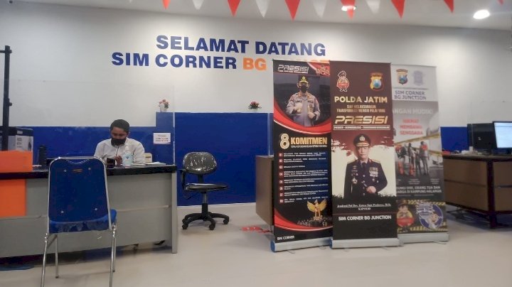 SIM Corner BG Junction Surabaya/RMOLJatim