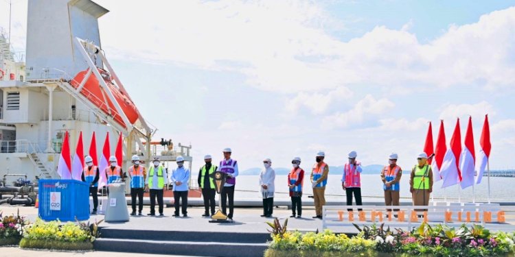 Presiden Joko Widodo meresmikan Terminal Kijing Pelabuhan Pontianak di Kabupaten Mempawah, Kalimantan Barat/Net