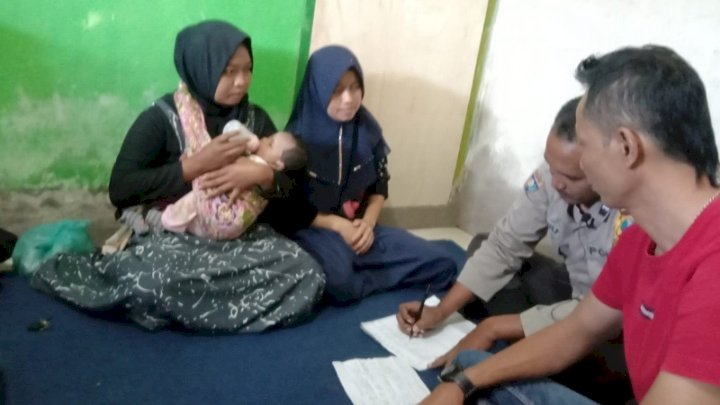 Bayi yang ditemukan di teras rumah warga Jember.