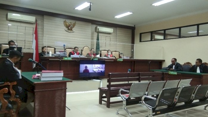 Teks foto: Sidang Penjualan Barang Sitaan Satpol PP Surabaya/RMOLJatim