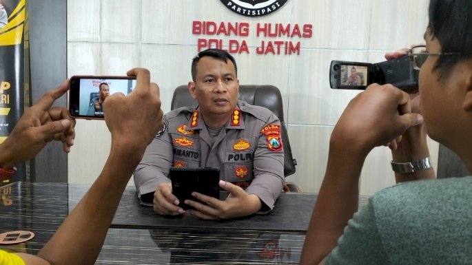 Caption : Kabid Humas Polda Jatim Kombes Pol Dirmanto. 