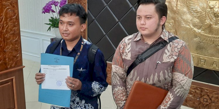 Surat somasi dilayangkan tim kuasa hukum Komisi Pemilihan Umum Daerah (KPUD) ke Kantor KPU Pusat di Jalan Imam Bonjol, Jakarta Pusat/RMOL