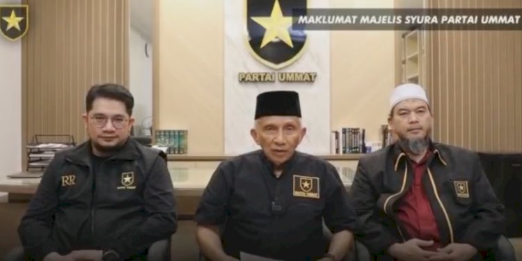 Ketua Majelis Syura Partai Ummat, Amien Rais didampingi Sekretaris Majelis Syura, Idrus Sambo dan Ketua Umum Partai Ummat, Ridho Rahmadi/Net