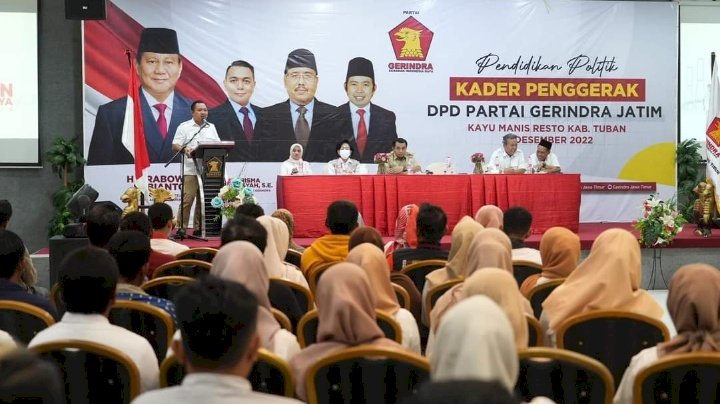 Teks Poto : Pengurus Gerindra Jatim saat memompa semangat kader Gerindra Kabupaten Tuban/ RMOLJatim