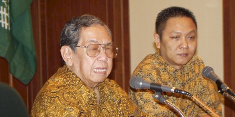 Presiden keempat RI, Gus Dur dan Jurubicaranya, Adhie Massardi/Net