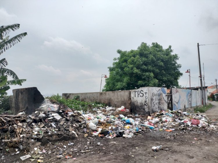 Tumpukan sampah di Bangkalan/RMOLJatim